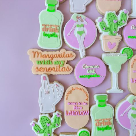 Margs and matrimony 💍🌵 . . . . . #NICSbics #townsvillecookies #townsvillecrafters #townsvillesmallbusiness #fondantsugarcookies #fondantcookies #nqcookies #personalisedcookies #shoplocal #cookiestownsville #sugarcookies #townsville #townsvilleshines #cookies #fondantcookies #simplepleasures #customcookies #cookiesofinstagram #wedding #love #engagement #bridalshower #hensparty #colourmillmade #margsandmatrimony #gimmeonemargarita Tequila Margarita, Fondant Cookies, Custom Cookies, Simple Pleasures, Wedding Shower, Tequila, Sugar Cookies, Fondant, Ups