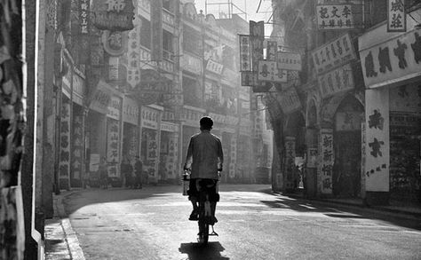 1950’s Hong Kong Inspires New Photography Series by Fan Ho 何藩 Ted Forbes, The Art Of Photography, Art Of Photography, Photography Series, History Of Photography, Famous Photographers, Street Photographers, Photography Work, Street Photo