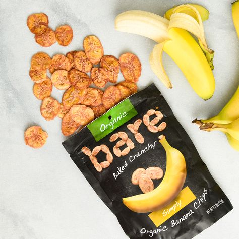 Banana Chips Photography, Snacks Photoshoot, Chips Photoshoot, Banana Fries, Organic Chips, Fruit Chips, Food Catalog, Chip Packaging, Fruit Chip