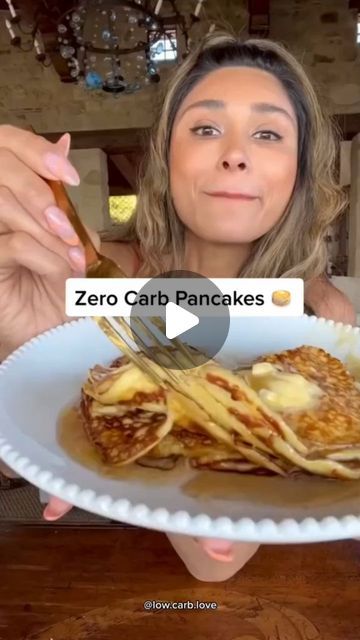 Keto Diet Recipe on Instagram Keto Breakfast Pancakes, Diet Pancakes Recipe, Zero Carb Pancakes, Zero Carb Breakfast, Keto Pancake Recipe, Keto Friendly Breakfast, Best Keto Pancakes, Low Carb Love, Aip Breakfast