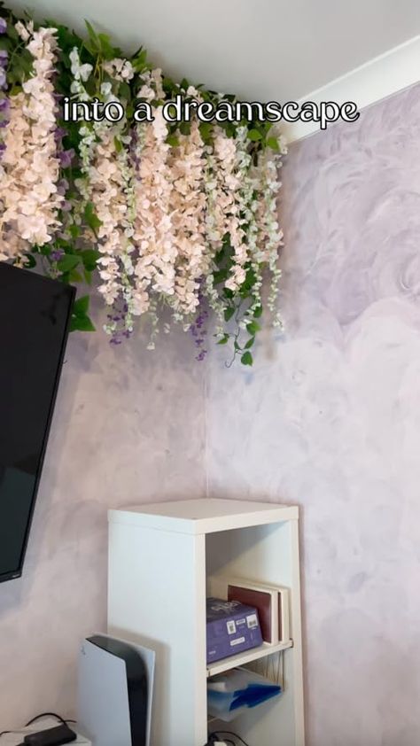 Wisteria Flower Wall Wisteria Wall Decor, Hanging Wisteria Bedroom, Wisteria Room Decor, Wisteria Bedroom, Wisteria Room, Wisteria Wall, Wisteria Flower, White Wisteria, Luxury Store