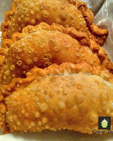 Argentinian Recipes, Argentinian Food, Travel Argentina, Empanadas Dough, Beef Empanadas, Homemade Pastries, Empanadas Recipe, Arabic Food, Fried Food