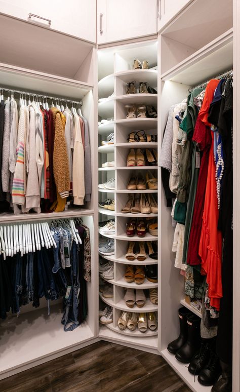 Transitional Closet, Organizing Walk In Closet, Davie Florida, Master Closet Design, House Closet, Dressing Room Closet, Dream Closet Design, Walk In Closet Design, Closet Design Layout