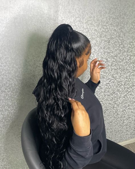 Jada Inspired Sleek Ponytail Extended 😍 #sleek #sleekponytail #sleekponytails #sleekpony #jadawayda #extendedponytail #pony #ponytail #hairstylist #hair #hairstyle #hairgoals Weave Ponytail Styles, Extended Ponytail, Extensions Ponytail, Weave Ponytail, Girls Hairstyles Braids, Ponytail Extension, Sleek Ponytail, Hairstyles Braids, Ponytail Styles