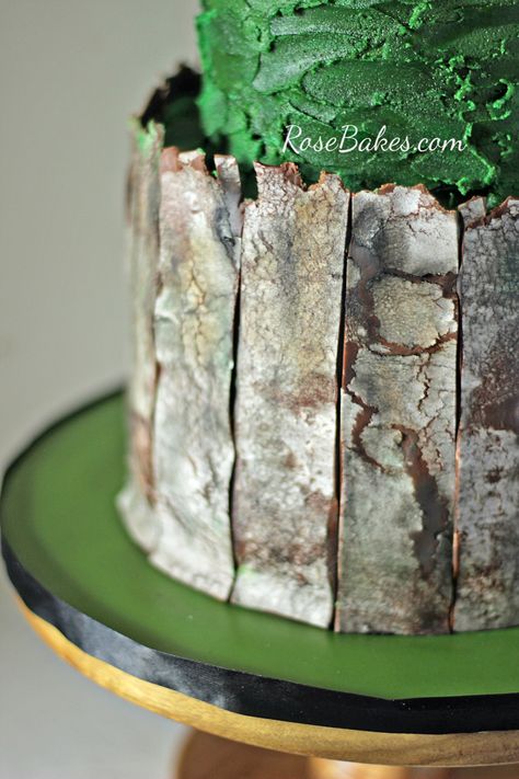 Wafer Paper Fondant Tree Bark Technique Cupcakes With Toppers, Fondant Tree, Tree Trunk Cake, Dozen Cupcakes, How To Make Trees, Cake Hacks, Rustic Cake, Wafer Paper, Recipe Roundup