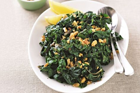 Swiss chard with lemon and walnuts #silverbeet Silverbeet Recipes Side Dishes, Silver Beet Recipes, Silverbeet Recipes, Walnut Recipes, Bbq Ideas, Beet Recipes, Vegetable Side, Healthy Sides, Garden Recipes