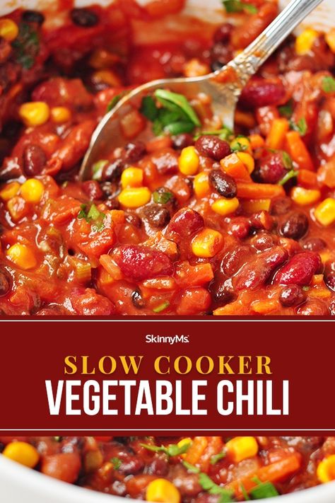 Slow Cooker Vegetable Chili Vegetable Chili Recipe, Slow Cooker Meal, Vegetable Chili, Veggie Chili, Chili Recipe Crockpot, Slow Cooker Vegetarian, Crockpot Chili, Chilli Recipes, Slow Cooker Chili