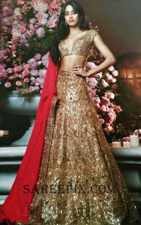 Janhvi kapoor in #lehenga #photos with backless blouse, posted on her #Instagram profile on 10th December 2018. Manish Malhotra Bridal, Manish Malhotra Lehenga, Janvi Kapoor, Jahnvi Kapoor, Desi Couture, Baju Kahwin, Weddings Dress, Gold Lehenga, Desi Outfits