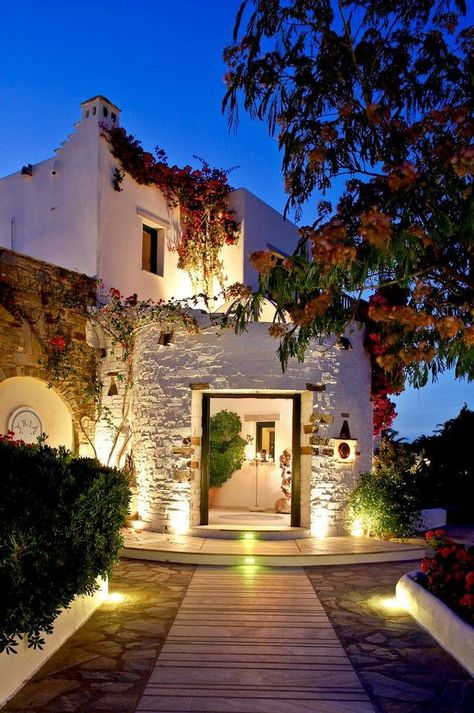 Paros Island, Paros Greece, Greece Art, Greek House, Greek Isles, Greece Islands, Voyage Europe, Visiting Greece, Greek Island