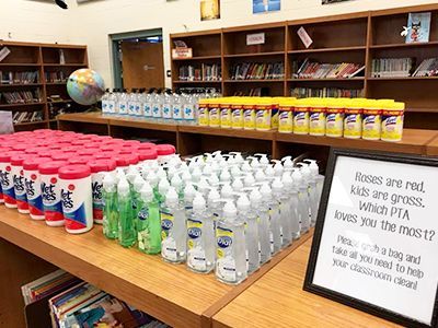 Roses are Red, Children are Gross, Which PTO loves you the most! pto Welcome Back Teacher, Preschool Teacher Appreciation, Teacher Appreciation Lunch, Teacher Appreciation Week Themes, Teacher Appreciation Ideas, Teacher Appreciation Themes, Pto Today, Teacher Morale, Teacher Breakfast