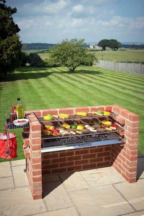 Barbecue Diy, Diy Barbecue, Taman Diy, Pit Bbq, Brick Bbq, Outdoor Bbq Grill, Barbecue Design, Outdoor Barbeque, Jardim Diy