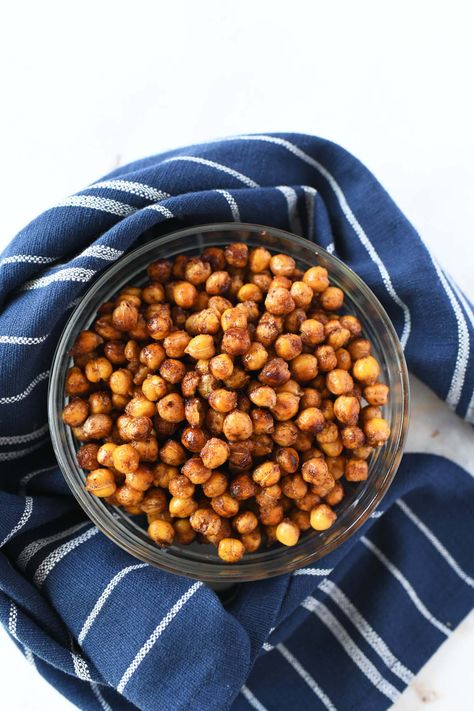 Air Fried Cinnamon and Sugar Chickpeas Air Fried Chickpeas, Fried Chickpeas, Dry Chickpeas, Pea Recipes, Chickpea Recipes, Air Fryer Recipes Easy, Veggie Side Dishes, Air Frying, Air Fry