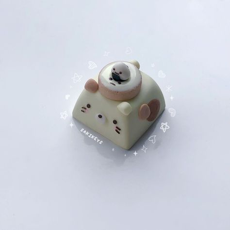 Handmade polymer clay Neko Inspired with Donut keycaps by @Sakikeys ❀ ❀  Item Description: ☆ All keycaps are handmade so there will be minor imperfections. ☆ Made with polymer clay so please handle it with care. ☆ UV resin top coat - Full matte / Full gloss ☆ Keycaps are PBT XDA profile and MX  stem compatible ☆ Each of them is unique ❀  Shipping: ☆  Ship from the United Kingdom ☆ All orders are shipped via Royal Mail with TRACKING ☆  Please expect to pay the appropriate customs fees if you are Kawaii Keycaps, Clay Keycaps, Cute Keycaps, Resin Top Coat, Artisan Keycaps, Resin Top, Key Cap, Key Caps, Unique Packaging