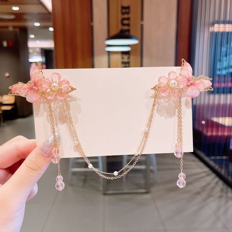 Chinese Hair Accessories, Chinese Hair, Transparent Flowers, Chinese Jewelry, Baby Pink Aesthetic, Butterfly Hair Clip, Colorful Butterfly, Whimsical Fashion, Flower Hair Pin