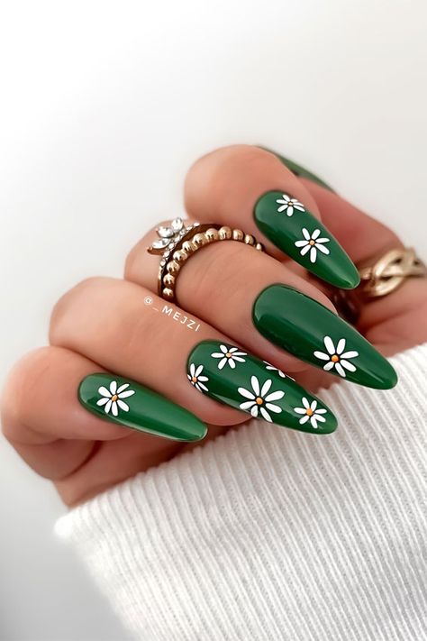 almond nails, mix and match nails, green nail color, nail art, creative nail art, summer nail designs, summer nail colors, acrylic nail ideas Cute Dark Green Nails, Green Summer Nails Designs, Nails With Daisies, Whimsical Nail Art, Nail Art Creative, Mix And Match Nails, Match Nails, Creative Nail Art, Sheer Nails