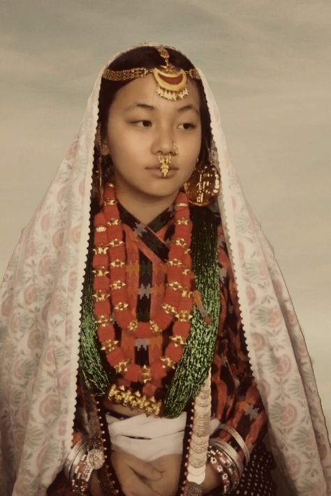 #traditional #rai #culture #kirat #kirati #nepalese #nepali #southasian #gold #fashion #vintage #jewleryideas #dashain #tihar Nepali Traditional, Nepali Culture, Nepal Clothing, Nepali Jewelry, Nepal Culture, Afro Punk Fashion, Modern Photographers, Afro Punk, Traditional Costume