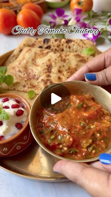 Tomato Chatni, Tamatar Chutney, Bihari Food, Dal Paratha, Chutney Varieties, Dal Chawal, Chilli Chutney, Tomato Chutney Recipe, Veg Thali