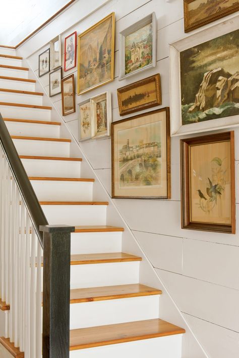 15 Ways with Shiplap Stair Wall Ideas, Wall Staircase, Stairway Gallery, Stairway Gallery Wall, Stair Walls, Farmhouse Design Ideas, Picture Arrangements, Stair Wall, Rustic Backdrop