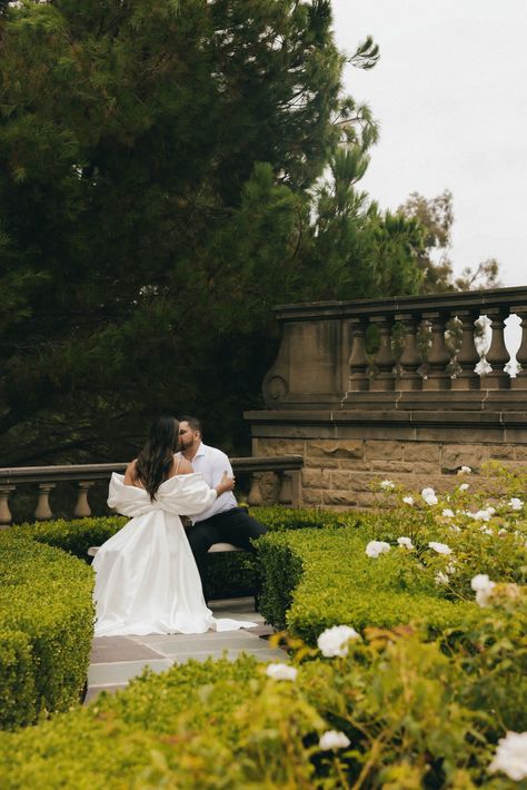 Engagement Photos Park, Engagament Photos, Classic Engagement Photos, Classy Engagement Photos, Engagement Shoots Poses, Greystone Mansion, Engagement Videos, Cute Engagement Photos, Couple Engagement Pictures