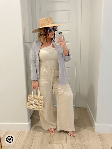 Plus Linen Pants Outfit, Mid Size Linen Pants Outfit, Cancun Plus Size Outfits, Plus Size Linen Outfits, Linen Wide Leg Pants Outfits, Wide Leg Linen Pants Outfit Summer, Linen Pants Outfit Plus Size, Resort Wear For Women Plus Size, Plus Size Resort Wear Outfits