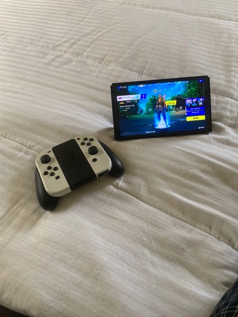 Fortnite Nintendo Switch, Nintendo Switch System, G Tech, Tech Aesthetic, Nintendo Switch Accessories, Mario Nintendo, Eyes On The Prize, Game System, Gaming Console