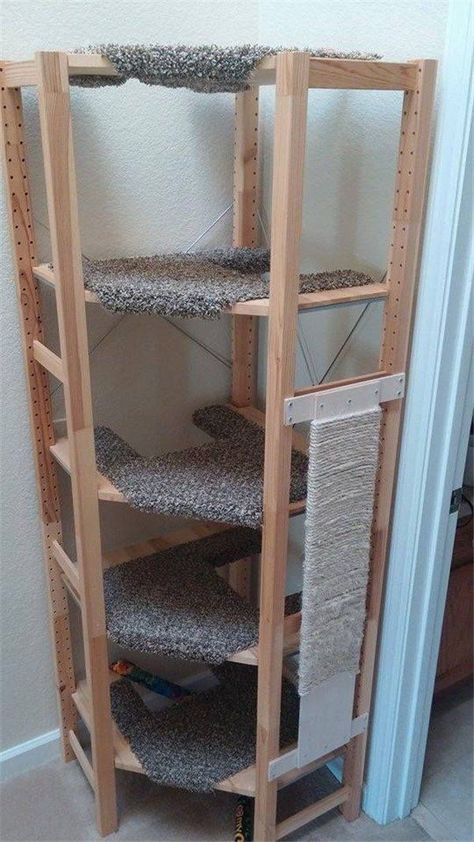 Hackers Help: Corner cat tree out of IVAR shelving – is it possible? | IKEA Hackers | Bloglovin’ Katt Hus, Cat Trees Homemade, Katt Diy, Katt Grejer, Kat Diy, Cat Climber, Tree House Diy, Cat Tree House, Diy Cat Tree