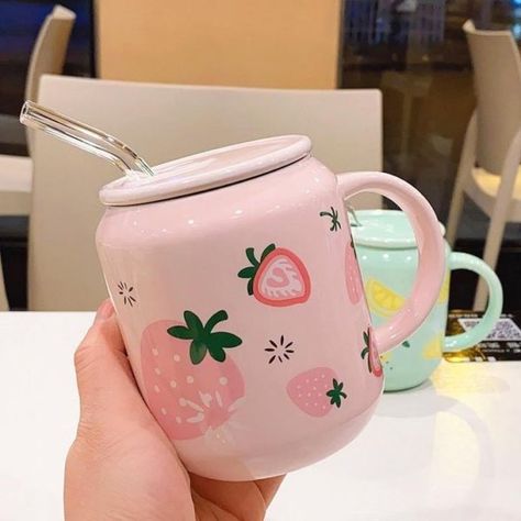 Kawaii Cups, Mug With Straw, Kawaii Fruit, Pink Mug, Fruit Cups, Cute Fruit, Cute Kitchen, Cute Cups, Glass Straws