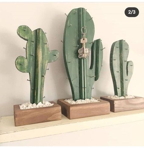 Wooden Cactus, نباتات منزلية, Budget Home, Home Diy Decor, Diy Home Decor On A Budget, Diy Projects On A Budget, Home Diy Projects, Diy Home Decor Easy, Diy Crafts For Home Decor