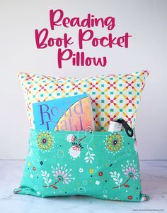 Story Book Pillows, Quilting Images, Read Pillow, Sewing Pillowcases, Teepee Pattern, Book Pillows, Reading Pillows, Book Pocket, Basic Quilt