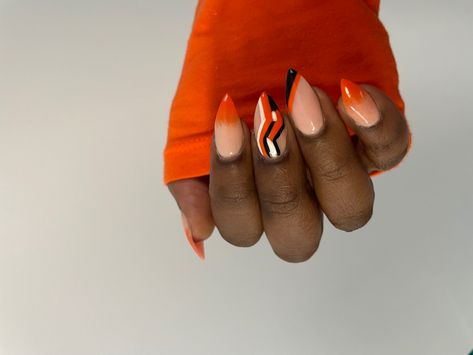 Bengal Nails Cincinnati, Bengals Nails Football, Cincinnati Bengals Nails, Bengals Nails Designs, Bengals Nails, Football Nails Design, Football Nail Designs, Theme Nails, Who Dey