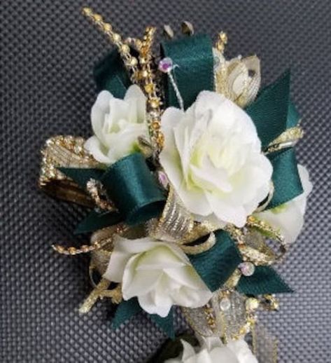 Gold Corsage, Wristlet Corsage, Prom Flowers Corsage, Orchid Corsages, White Corsage, Wrist Corsage Wedding, Prom Corsage And Boutonniere, Corsage And Boutonniere Set, Prom Corsage