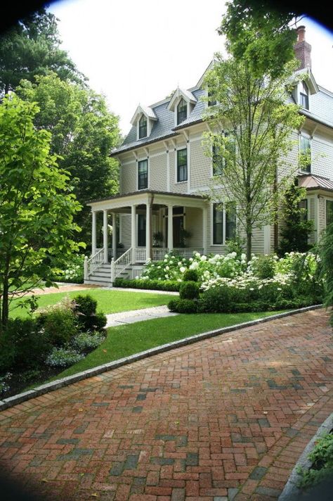 Love that driveway! Victorian House Driveway Ideas, Victorian Driveway Ideas, Herringbone Driveway, Driveway Walkway, Herringbone Brick, Brick Driveway, Porch Landscaping, Driveway Design, Paver Driveway