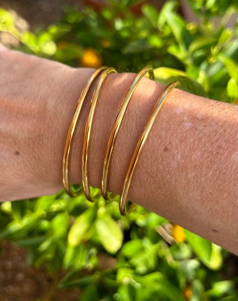 Bangle Bracelets Gold, Golden Bangles, Golden Bracelet, Bracelets Gold, Gold Bangle Bracelet, Pretty Gift, Birthday Gifts For Women, Post Office, Gift Bag