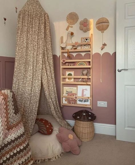 Decorating Toddler Girls Room, Kids Rooms Inspo, Toddler Bedroom Girl, Big Girl Bedrooms, Toddler Girl Room, Kids Bedroom Inspiration, Toddler Room Decor, Nursery Room Design, Baby Room Inspiration