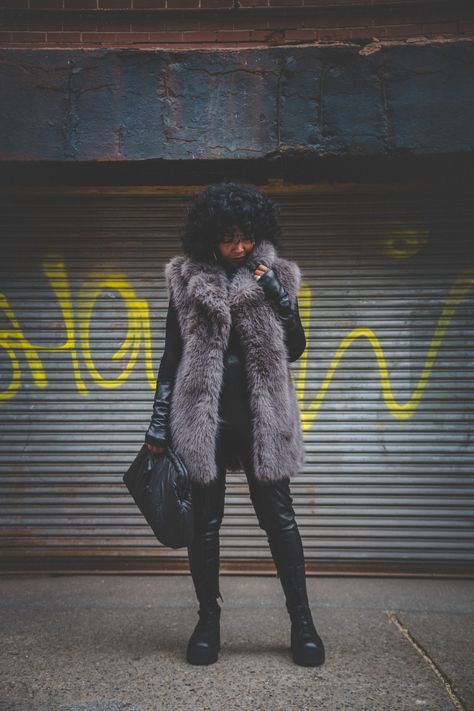 WINTER OUTFIT IDEA, FUR VEST, HOW TO WEAR A FUR VEST Long Fur Vest Outfit, Outfit With Fur Vest, Brown Fur Vest Outfit, Fur Vest Outfit Ideas, Black Fur Vest Outfit, Afro Chic Fashion, Cold Festival Outfit, Fur Vest Outfit, Fur Vest Outfits