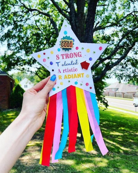 Star Of The Class Ideas, Star Student Preschool, Stars Activities For Preschool, Constellation Crafts Preschool, Welcome To Preschool Crafts, Star Preschool Activities, Graduation Crafts For Kids, Star Printable Templates Free, Star Craft Preschool