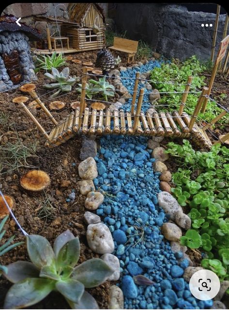 Kids Fairy Garden, Designing A Garden, Garden From Scratch, Fairy Tree Houses, Fairy House Crafts, Fairy Garden Furniture, Succulent Gardens, Fairy House Diy, Fairy Garden Crafts