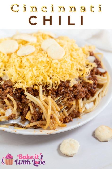 Cincinnati chili is a regional delicacy in the Midwest that you have to try because it is so uniquely flavorful! This copycat recipe is just like the version they make at Gold Star and Skyline restaurants and makes a wonderful hot dog chili! Or, you can do like the locals do and serve it over spaghetti! BakeItWithLove.com Gold Star Chili Recipe, Midwest Chili Recipe, Skyline Chili Recipe, Chilis Inspired Recipes, Chili Dog Sauce, Carbquik Recipes, Cincinnati Chili Recipe, Chili Seasoning Recipe, Hotdog Chili Recipe