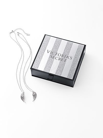 NEW! Victoria's Secret Angel Wing Necklace Pair | @giftryapp Victoria Jewelry, Victoria Secret Angel Wings, Sweet Thoughts, Bling Things, Bling Ring, Angel Wing Necklace, Angel Wing Pendant, Victoria's Secret Angel, Pretty Angel