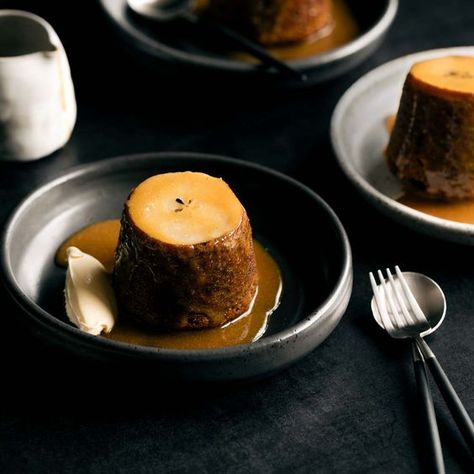 Sticky Date & Spiced Pear Puddings with Cognac Spiked Caramel Sauce | Delicious food, simple wholesome recipes & the occasional sweet treat | Gather & Feast Fall Plated Dessert Ideas, Fall Fine Dining Desserts, Pre Dessert Fine Dining, Posh Desserts, Desserts Fine Dining, Fine Dining Dessert, Spiced Desserts, Avocado Chocolate Frosting, Hotel Dessert