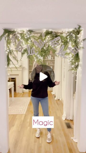 Kathryn Packard on Instagram: "Showing you how to make a damage free garland in your doorway! This also makes for a cute photo op spot for Christmas time! Comment SHOP for links 🎄
#christmas2023 #christmasdecorating #christmasdecor #christmashack #deckthehalls #homehacks #christmasgarland #garland #decorhacks #christmasdecorations #amazonfinds" Garland In Doorways, Doorway Christmas Decor, Christmas Doorway Decorations, Christmas Hacks, Cute Photo, Photo Op, Deck The Halls, Christmas Garland, Home Hacks