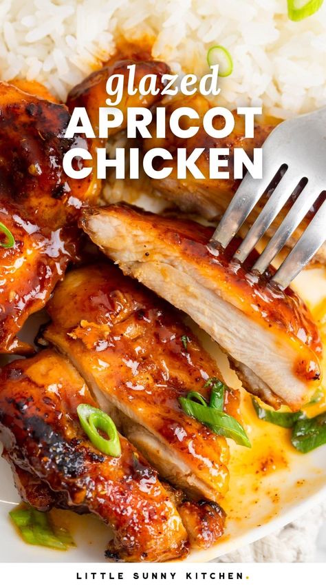 This easy sweet and savory Glazed Apricot Chicken dinner is so packed with flavors, ready in under 30 minutes, and simple to make on the stovetop. Apricot Glazed Chicken, Apricot Chicken Recipes, Chicken Breast Cutlet, Apricot Recipes, Apricot Chicken, Sweet Chicken, Top Chicken Recipes, Glazed Chicken, Chicken Dishes Recipes