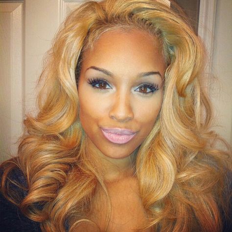 Blonde Best Lace Front Wigs, Braids With Shaved Sides, New Hair Do, Haute Hair, Hair Wigs For Black Women, African American Wigs, Men Hair Color, Best Wigs, Dope Hairstyles