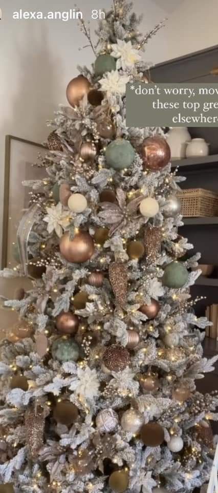 Gold And Sage Green Christmas Tree, Christmas Tree Brown Decorations, Beige And Gold Christmas Tree, Light Green And Gold Christmas Tree, Christmas Flocked Tree Decorations, Brown Beige Christmas Tree, Brown Gold Cream Christmas Tree, Gold White And Green Christmas Tree, Flocked Tree Decorating Ideas Green