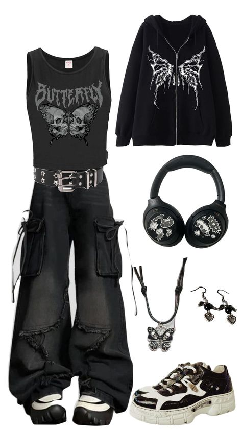 Trendy Emo Outfits, 2024 Grunge Outfits, Classic Emo Outfits, Emo Ish Outfits, Emo Y2k Grunge Outfits, Light Emo Outfits, Grunge Clothes Girl, Grunge Metal Outfit, Black Grunge Outfit Aesthetic