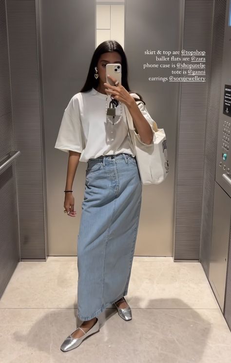 Denim Skirt Outfit Casual, Long Denim Skirt Outfits, Skirt Outfits For Women, Long Denim Skirt Outfit, Fashion Dresses For Women, Spring Skirt Outfits, Skirt Outfit Summer, Rok Outfit, Jean Skirt Outfits