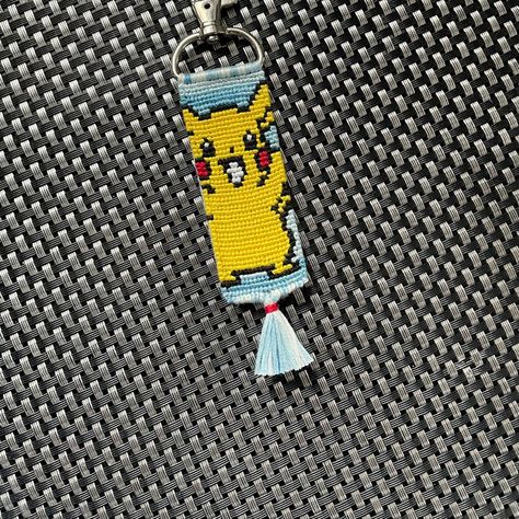 Pikachu Alpha Pattern, Pokemon Bracelet Pattern, Pokemon Alpha, Pokemon Jewelry, Pokemon Pattern, Knit Bracelet, Bracelets Patterns, Character Animation, Diy Bracelets Patterns