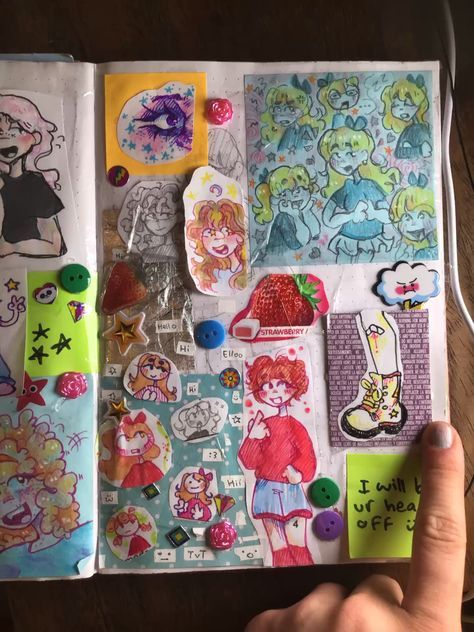 Chunky Sketchbook Pages, Colorful Sketchbook Pages, Sketch Book Decoration Ideas, Big Sketchbook Drawings, Junk Sketchbook, First Sketchbook Page Ideas, Sketch Book Page Ideas, Sketchbook Spread Inspiration, Sketchbook Pages Ideas