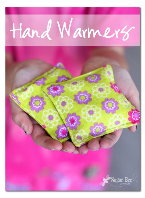 make your own homemade Hand Warmers - Sugar Bee Crafts Diy Sy, Bee Crafts, Crafts To Make And Sell, Sewing Projects For Beginners, Sewing Skills, Diy Couture, Easy Sewing Projects, Love Sewing, Sewing Gifts