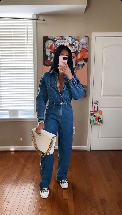 Long Fitted Skirt Outfits, Denim Jumpsuit Outfit Black Women, Jean Jumpsuit Outfit, Demin Outfit, Howard Homecoming, Jumpsuit Outfit Black, Denim Jumpsuit Outfit, Black Denim Jumpsuit, Jean Jumpsuit